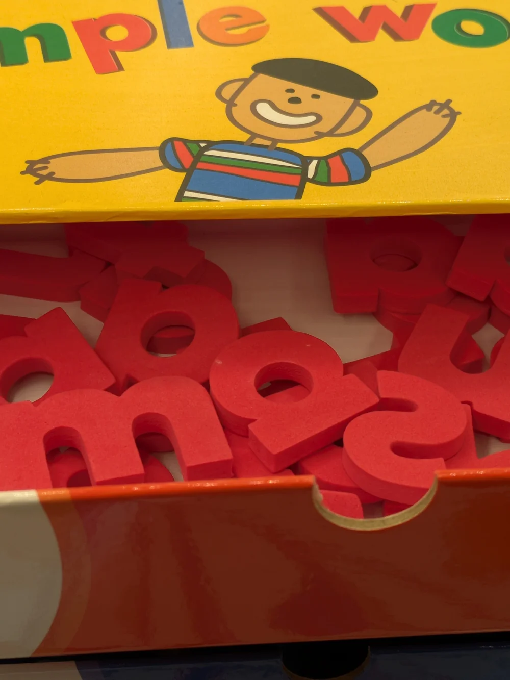 I Can Build Simple Words Kids Learning Game - Yellow